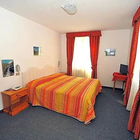 Szálloda Capitani Bormio
